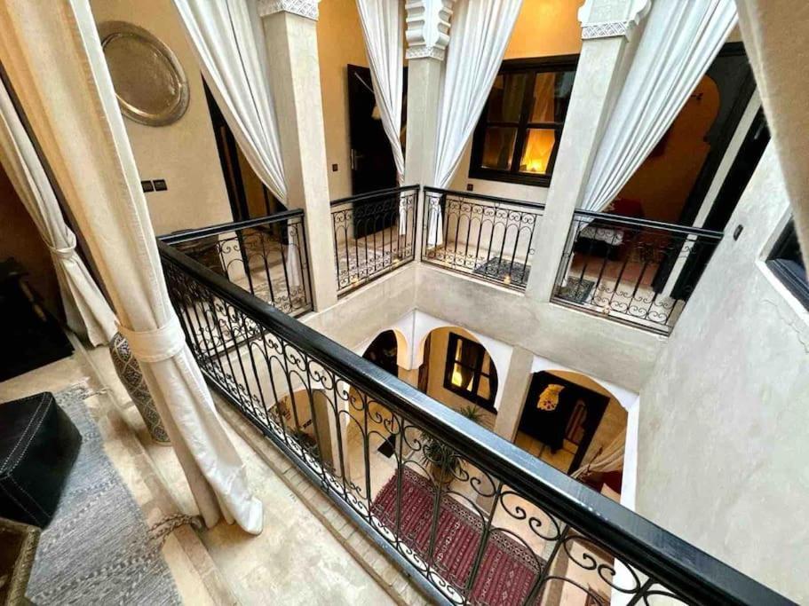Riad Art De Vivre Avec Jacuzzi Марракеш Экстерьер фото