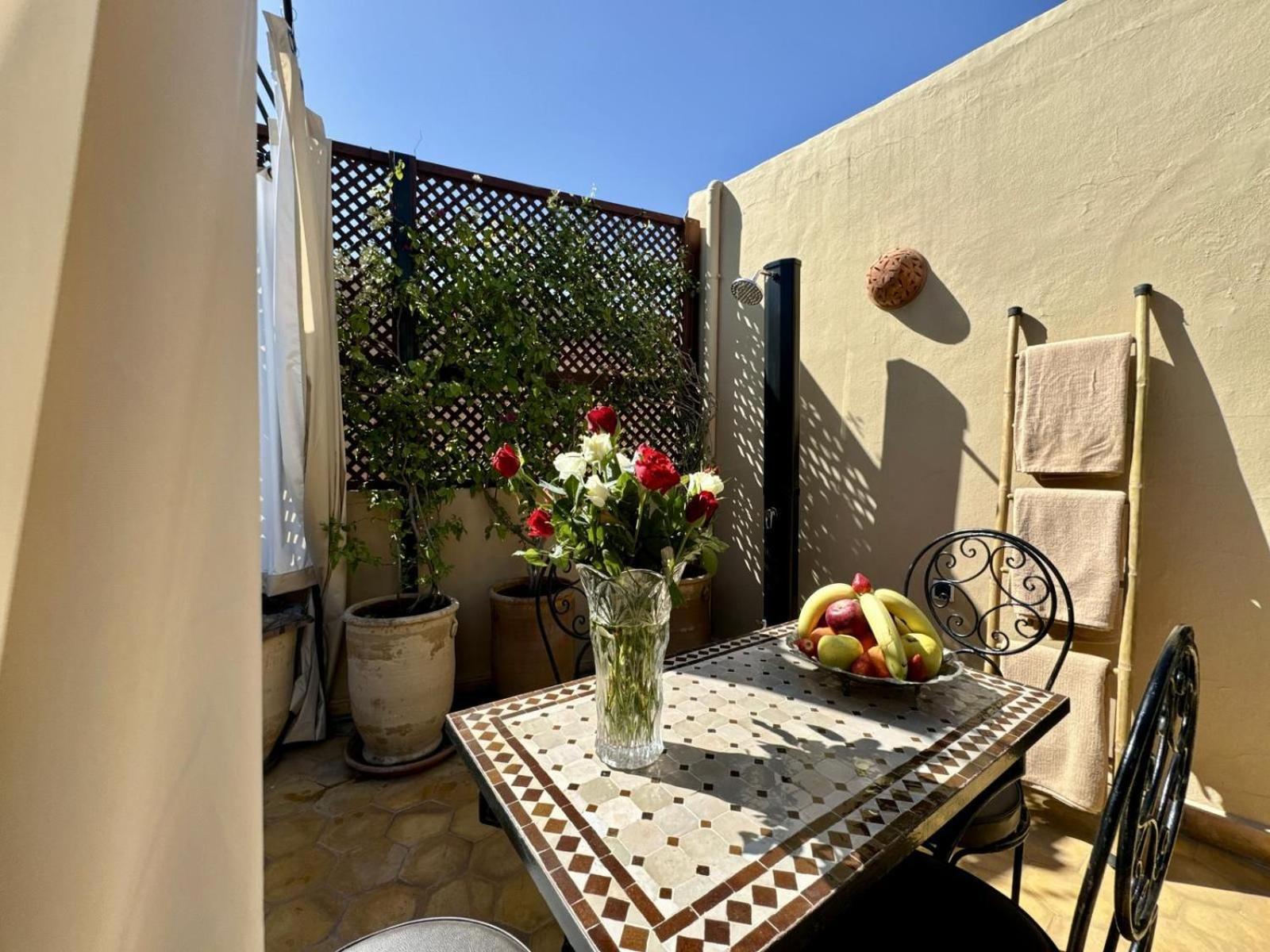 Riad Art De Vivre Avec Jacuzzi Марракеш Экстерьер фото
