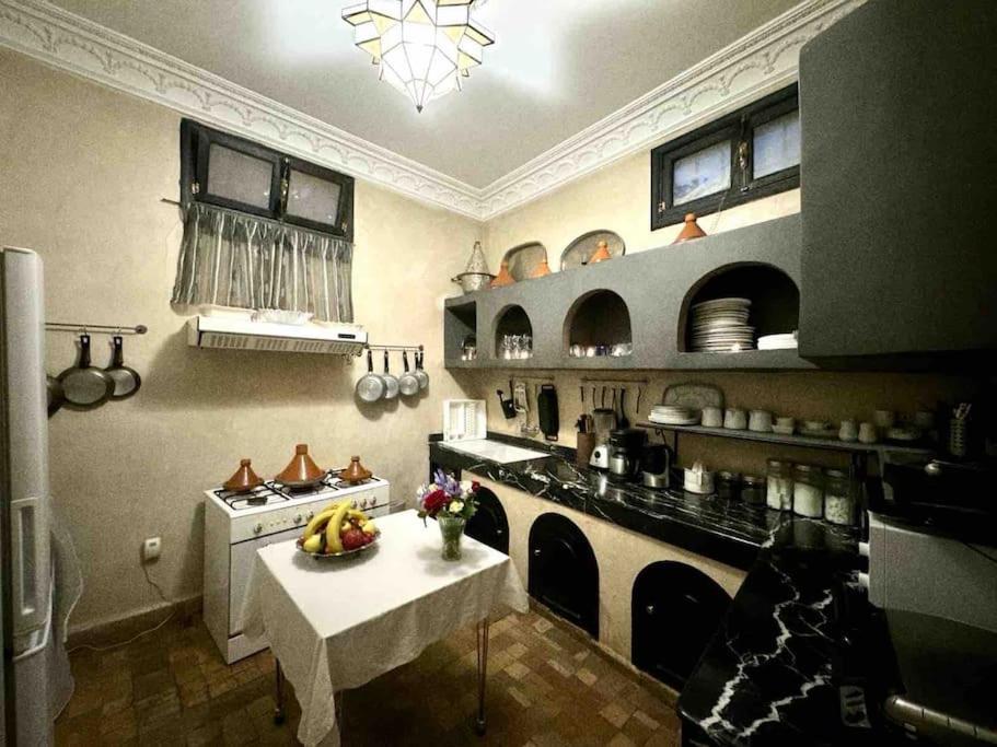 Riad Art De Vivre Avec Jacuzzi Марракеш Экстерьер фото