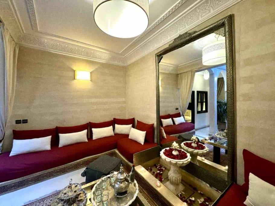 Riad Art De Vivre Avec Jacuzzi Марракеш Экстерьер фото