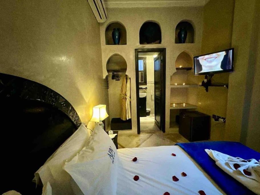 Riad Art De Vivre Avec Jacuzzi Марракеш Экстерьер фото